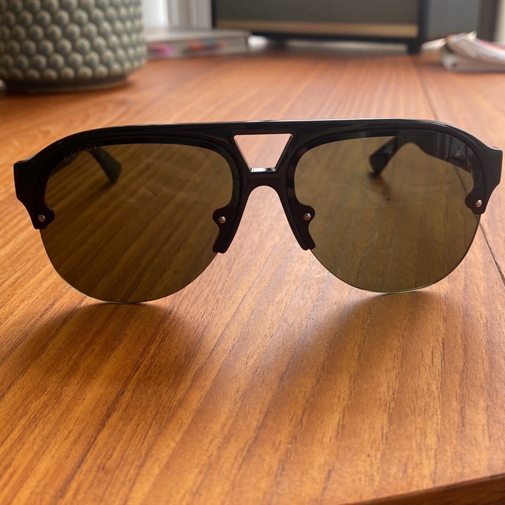Black Aviator Gucci Sunglasses (GG0170S)